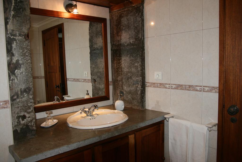 Quinta Dos Figos "5 Trevos Gold" Βίλα Praia da Vitória Δωμάτιο φωτογραφία